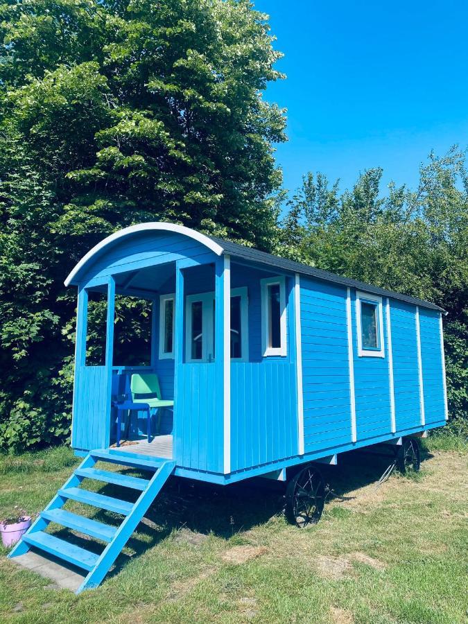 Pipowagens Bij Pannenkoekenrestaurant & Camping De Koppenjan 'Een Uniek Verblijf Met Kinderspeelboerderij' Jubbega-Schurega Exteriér fotografie